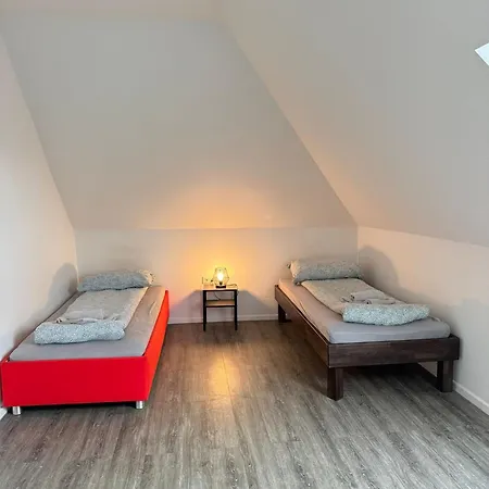 Hostel Private With Parking In