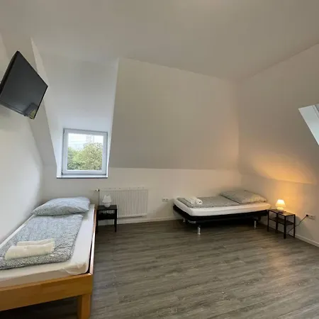 Private With Parking In Wesseling