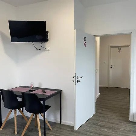 Hostel Private With Parking In *