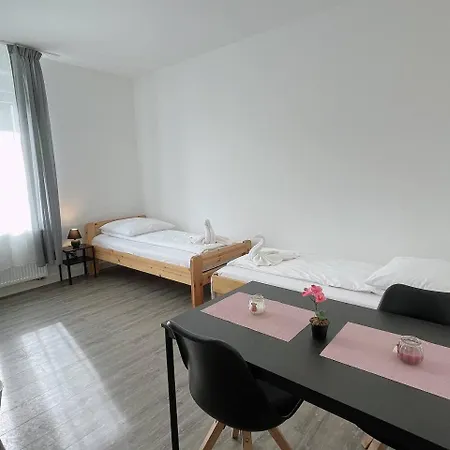 Hostel Private With Parking In Wesseling
